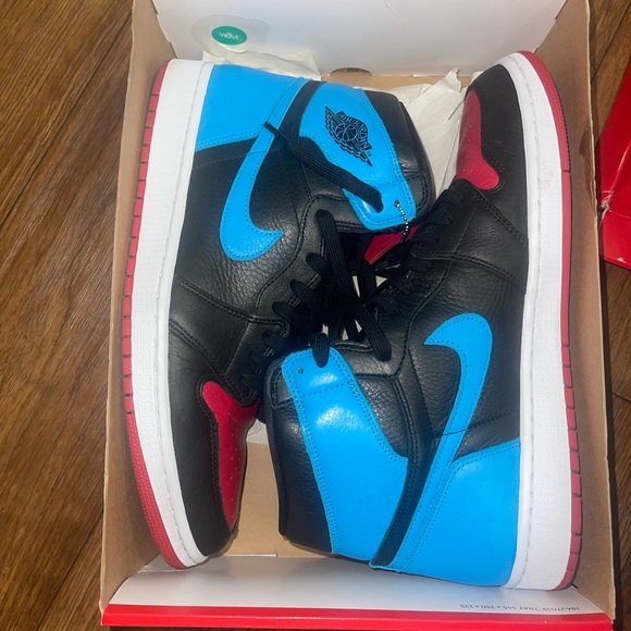 Air Jordan 1 UNC to Chicago Great Condition 100%Authentic - Picture 1 of 4